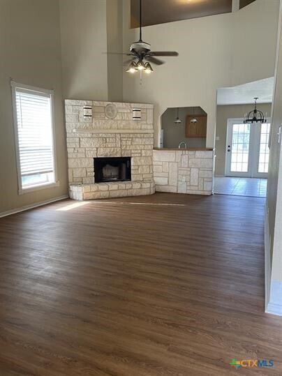 Foto del edificio - 4209 Rainlily St