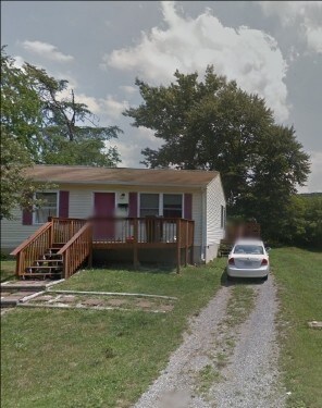 Primary Photo - 114 P T Travis Ave