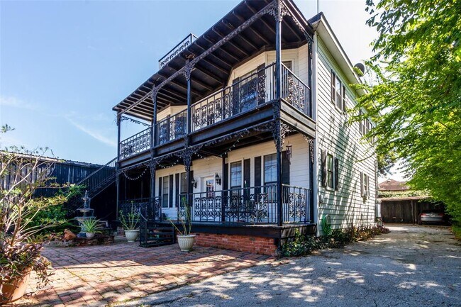 Foto del edificio - 2505 Austin St