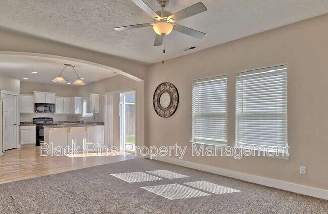 Foto del edificio - 9773 W Bigwood Dr.