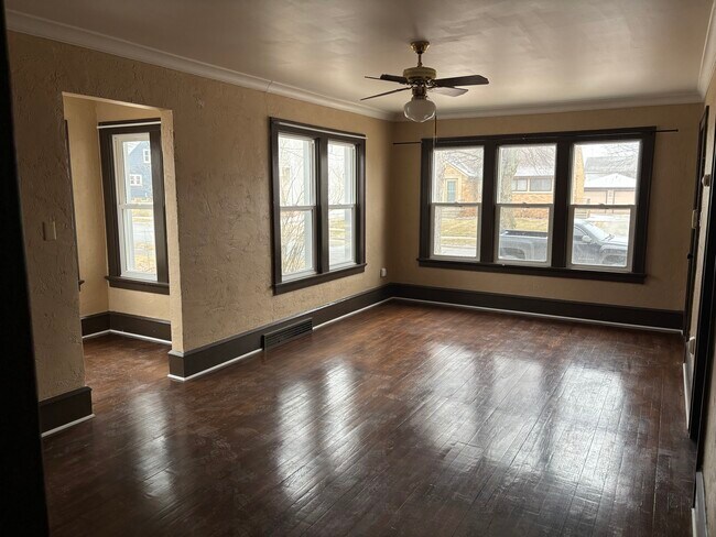 Building Photo - 1711 N 19th St