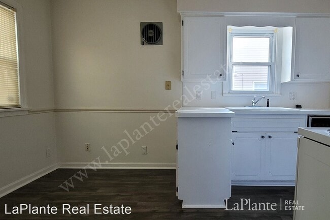 Building Photo - 3 br, 2 bath House - 4818 Harvest Ln