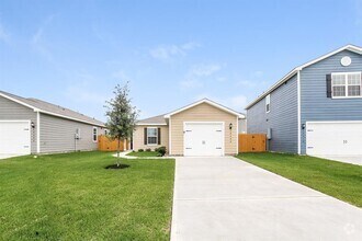 Building Photo - 26420 Richter Dr