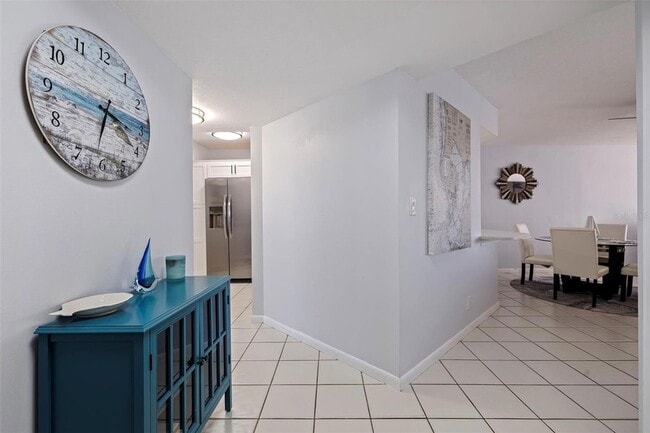 Building Photo - 5281 Isla Key Blvd S