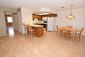 Building Photo - 2717 Beaver Creek Ct