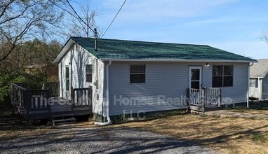 Building Photo - 306 Ceasar St