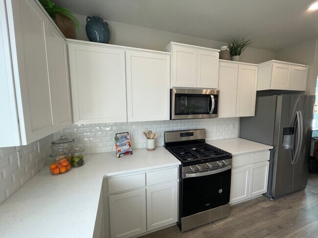 Foto del edificio - 15540 NW Linder St