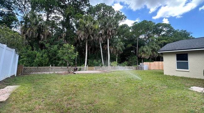 Building Photo - 11728 Spanish Lake Dr