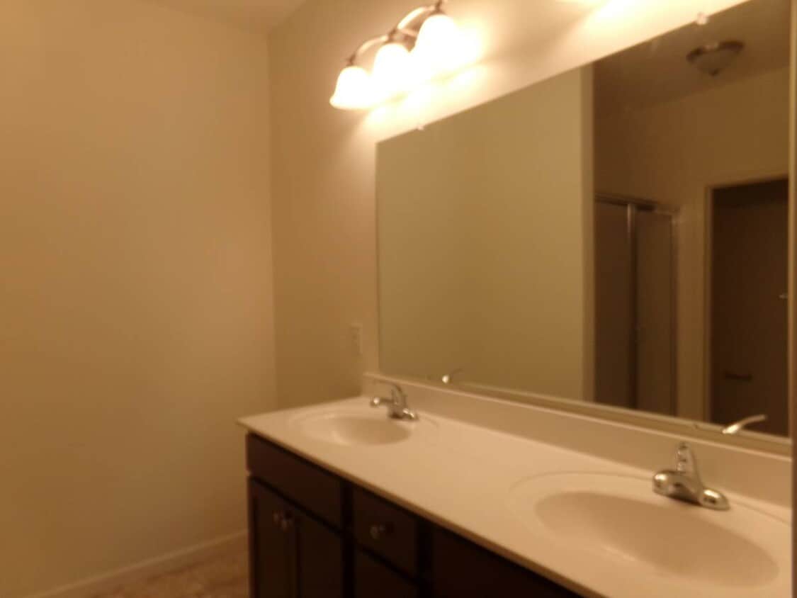 6043 Bluestone Way, Lewis Center, OH 43035 Townhome Rentals in Lewis