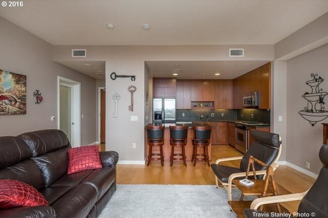 Foto del edificio - 1025 NW Couch St