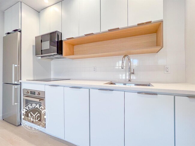 Foto del edificio - 280 Meeker Ave