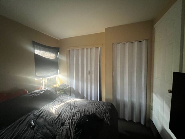 Photo - 616 N 33rd st Apartment