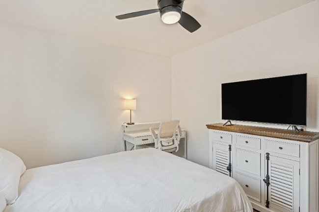 Foto del edificio - 804 Sylvia Ln