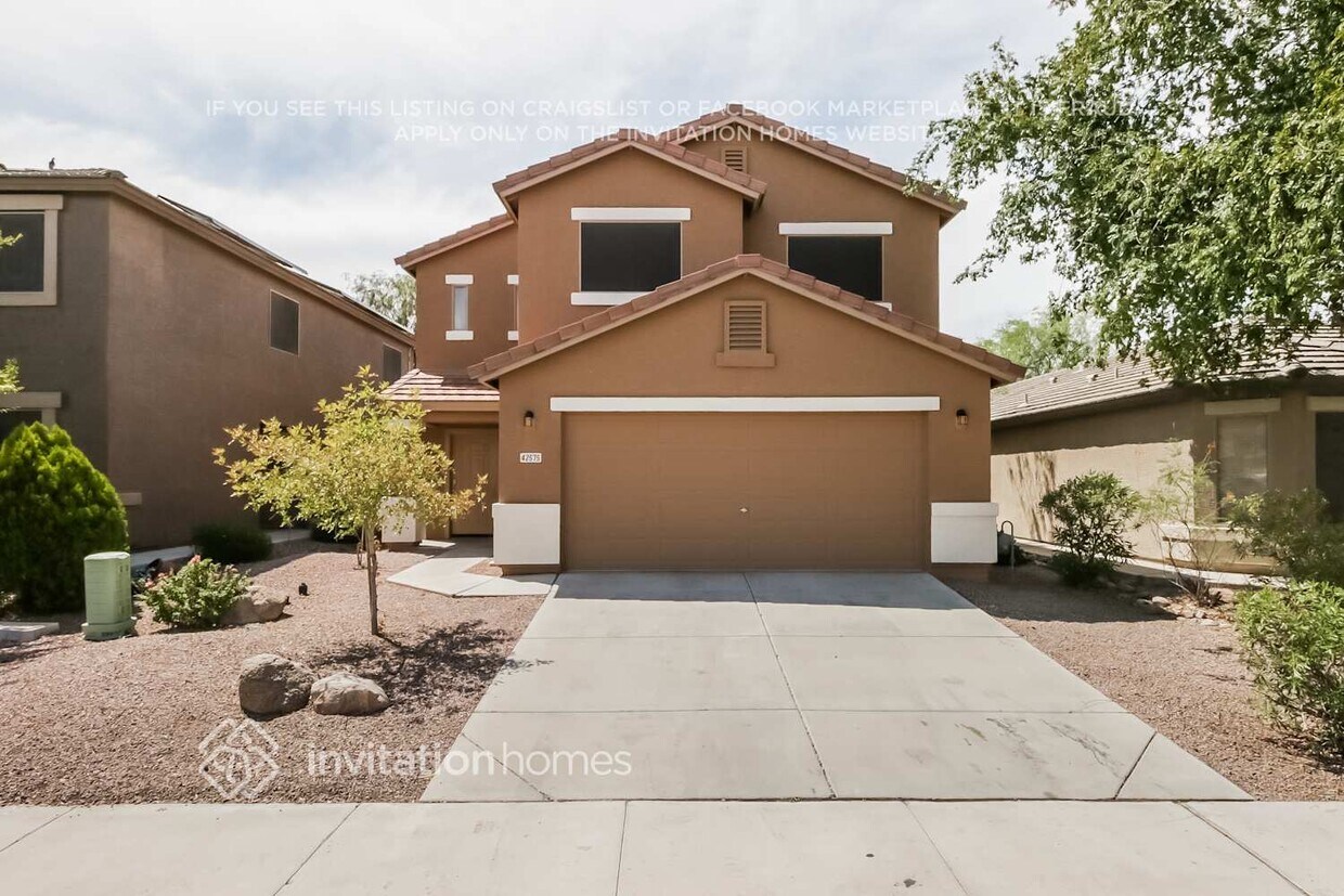 Primary Photo - 42575 W Sunland Dr