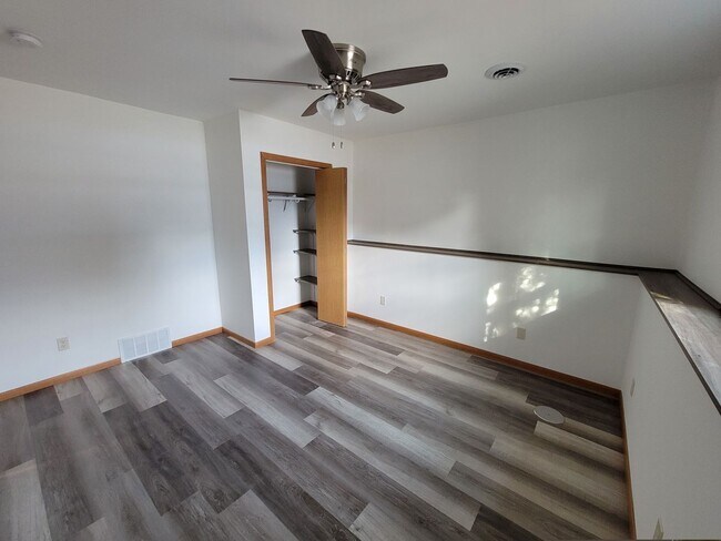 Foto del edificio - 406 W 7th Street, Oshkosh