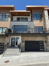 Building Photo - 795 E Miner Wy