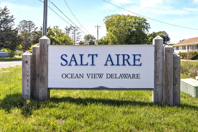 Building Photo - Cottage-style home for rent, Ocean View. 3...