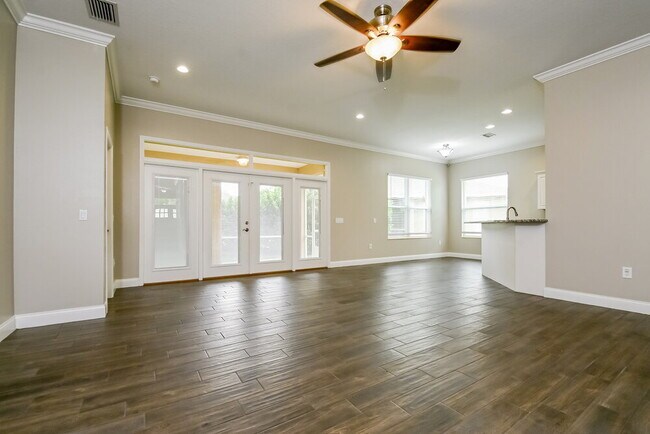 Building Photo - 4388 Winding Oaks Cir