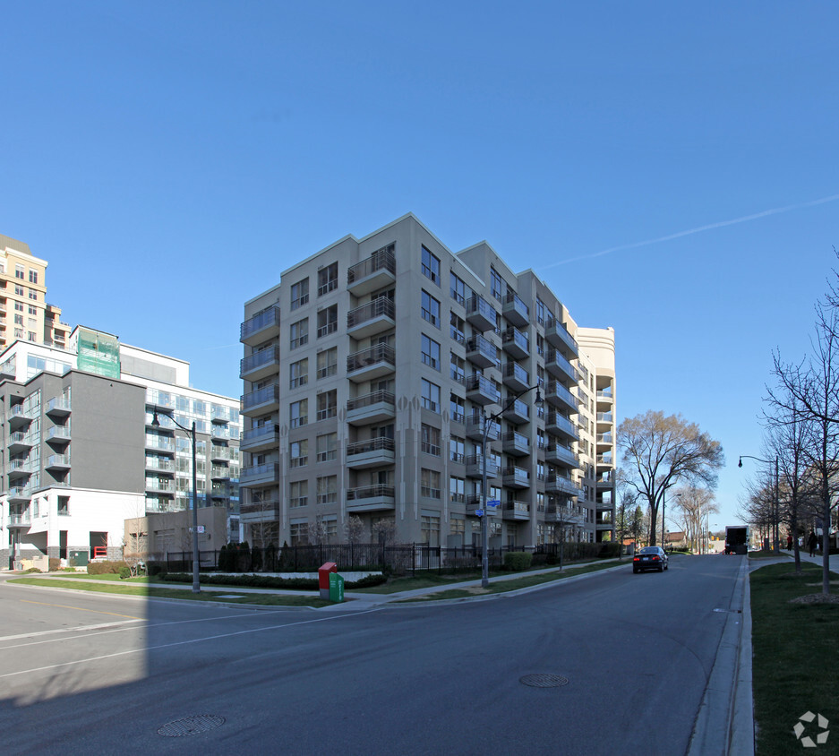 Building Photo - The Chelsea