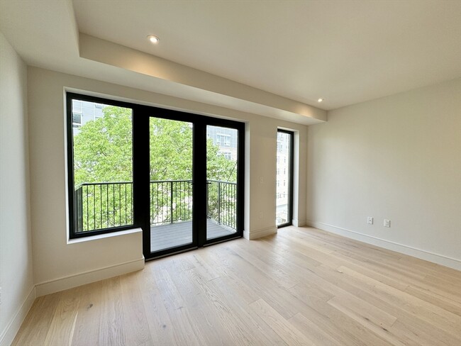 Building Photo - 1 Nevins Hill Way