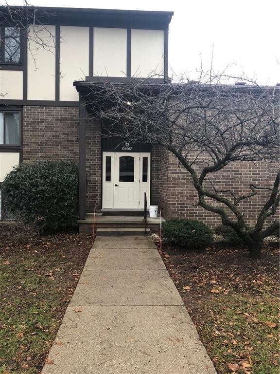 Primary Photo - 6160 Innkeeper Ct