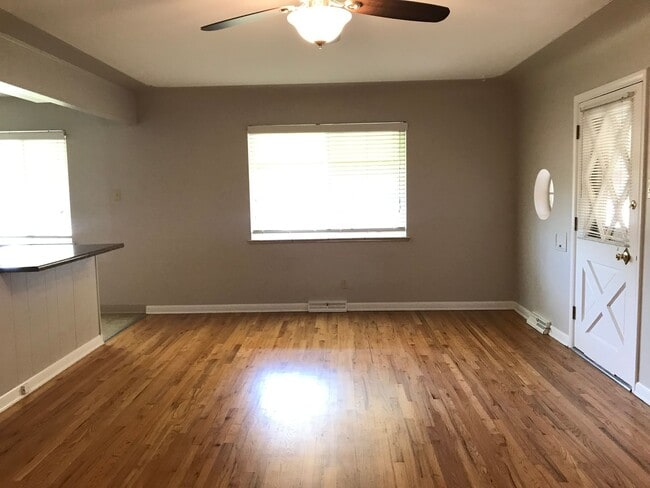 Photo - 3900 Yarrow St Apartment