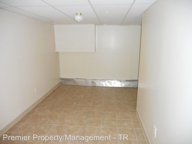 Building Photo - 4021 Frankford Ave