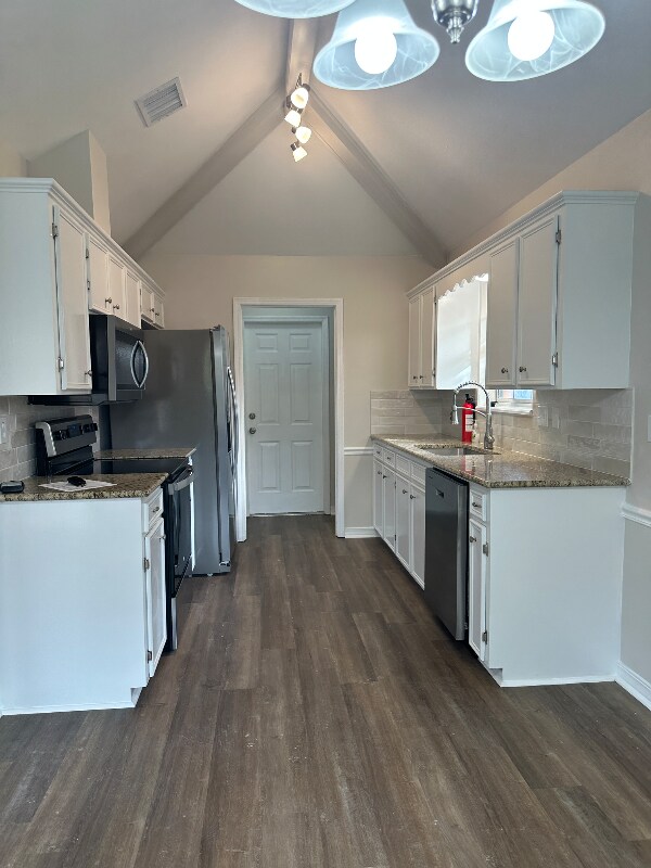 Foto del edificio - 3324 Danbury Ct
