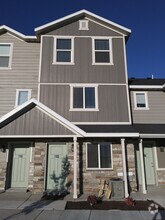 Building Photo - 209 N 680 E