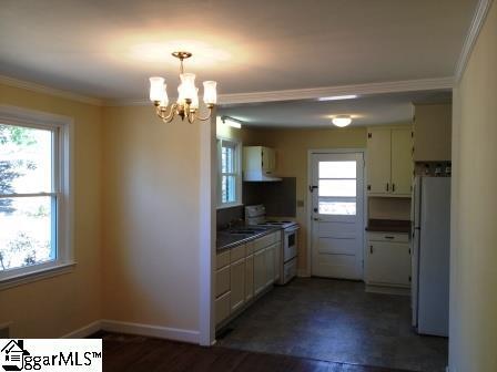 Building Photo - 307 Dupont Dr