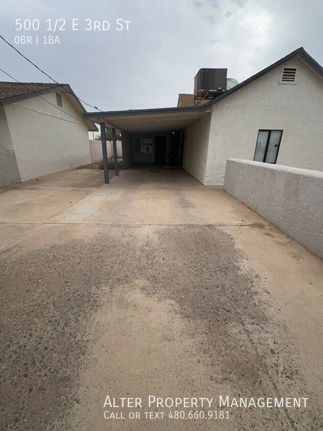 Foto principal - 500 1/2 E 3rd St-