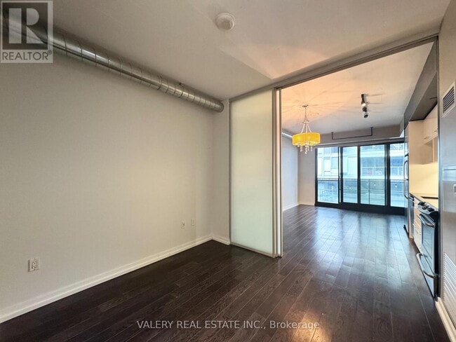 Building Photo - 47 Lower River Street