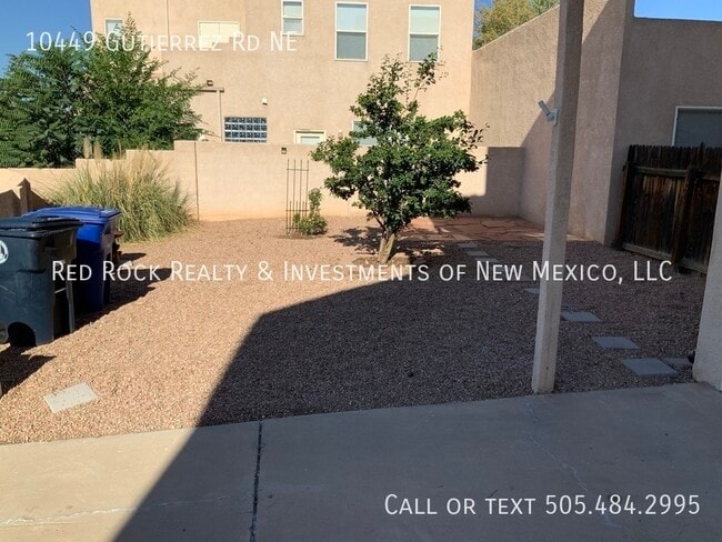 Foto del edificio - 10449 Gutierrez Rd NE