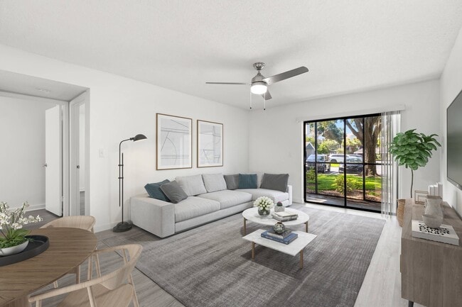Building Photo - Avana Lakeview
