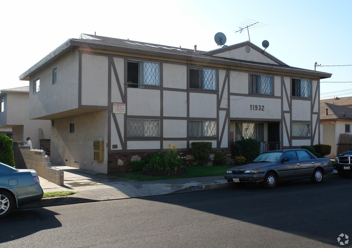 11932 Manor Dr, Hawthorne, CA 90250 Apartments in Hawthorne, CA
