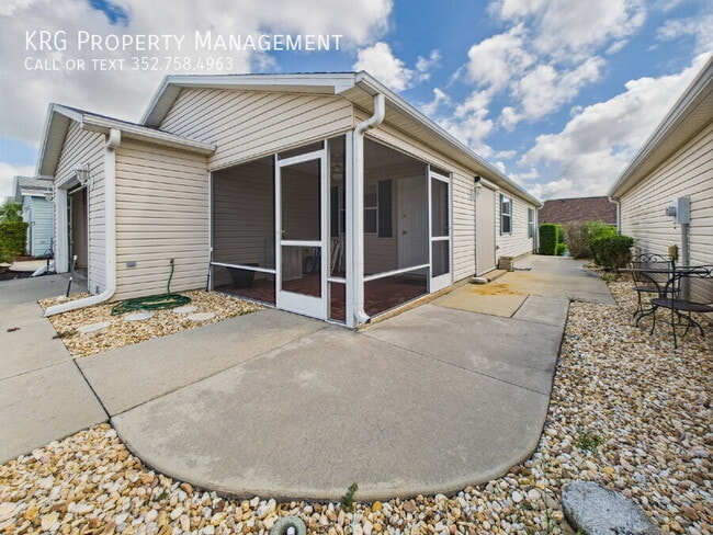 Building Photo - 480 Hildalgo Dr