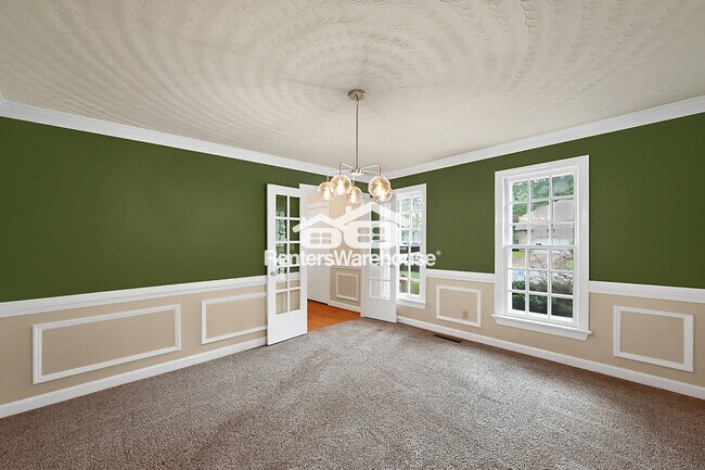 Foto del edificio - 936 Stockbridge Dr