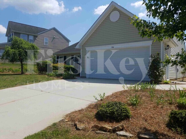 Foto del edificio - 136 Rockbridge Ct
