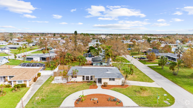 Building Photo - 263 Hammock Terrace