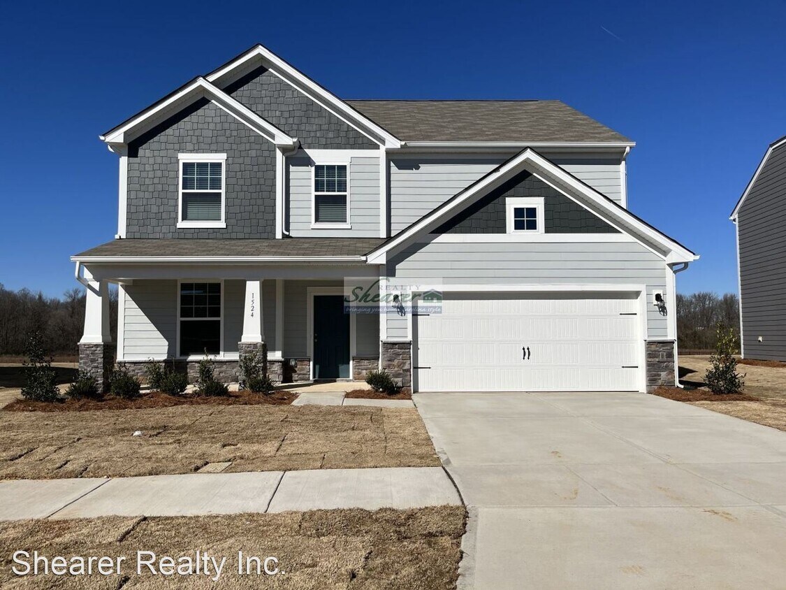 4 br, 2.5 bath House 1524 Felthorpe Way House Rental in Lake Park