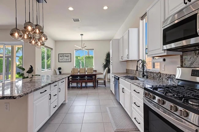 Building Photo - 68965 Hermosillo Rd