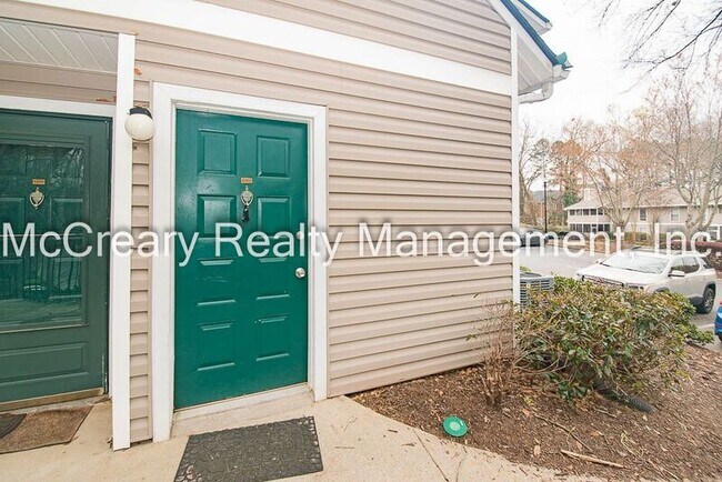 Foto del edificio - 1202 Wynnes Ridge Cir