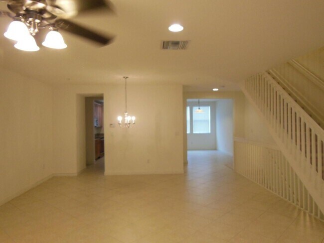 Foto del edificio - 1717 Borrego Way