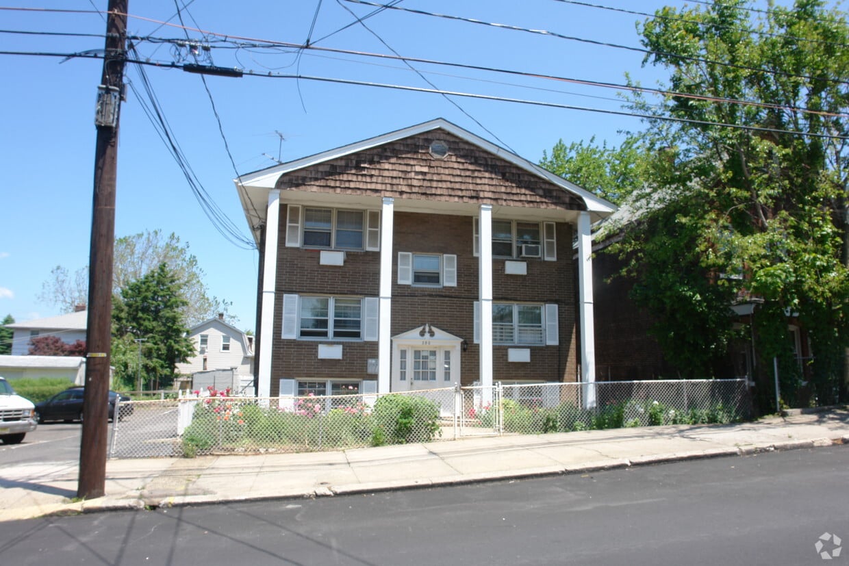 280 Hall Ave, Perth Amboy, NJ 08861 Apartments in Perth Amboy, NJ