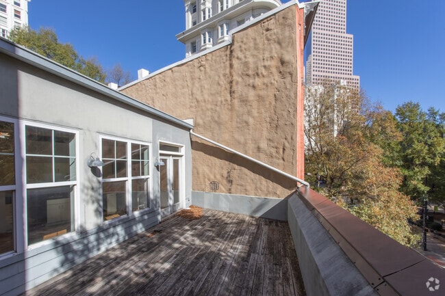 50 Peachtree St NW - Lofts at Muses