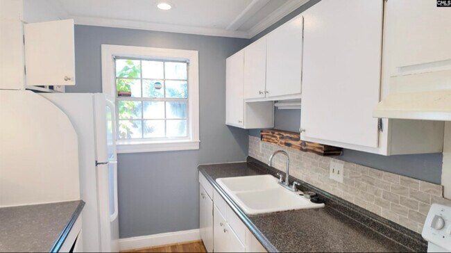 Foto del edificio - 529 Cambout St