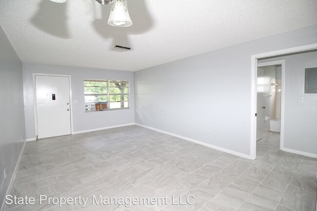 Building Photo - 12124 SE 53rd Terrace Rd