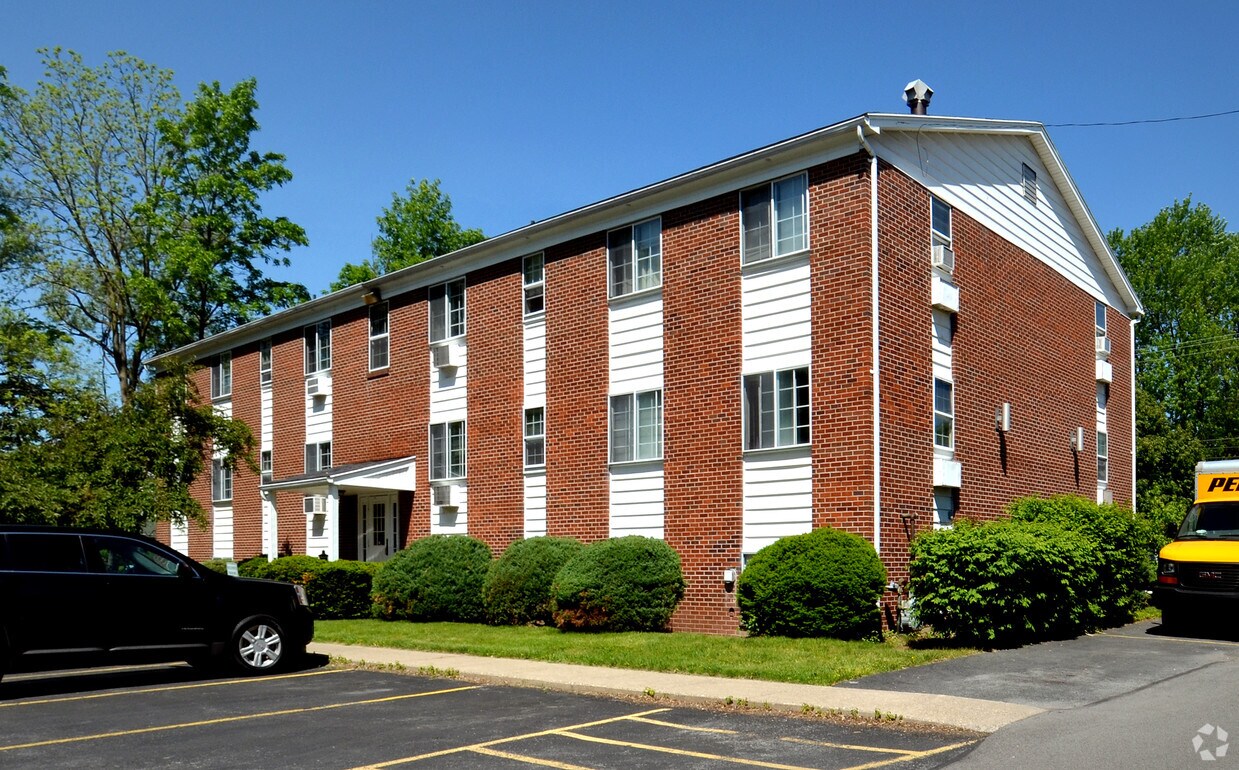 Canandaigua Apartments