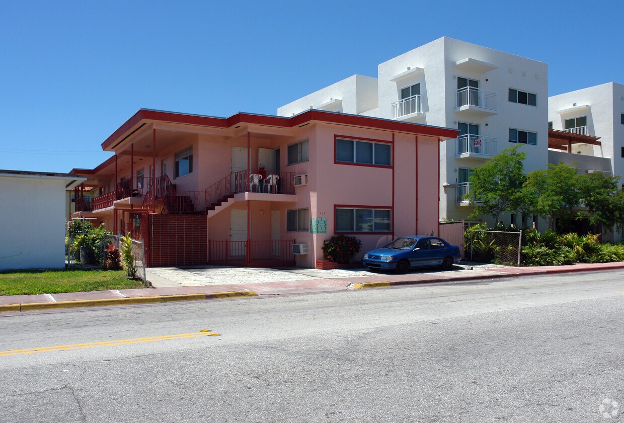 Primary Photo - 618 85th St