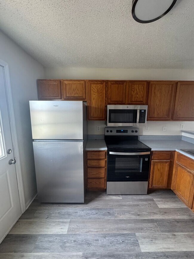 Building Photo - 2012-2014 Arlene Dr.